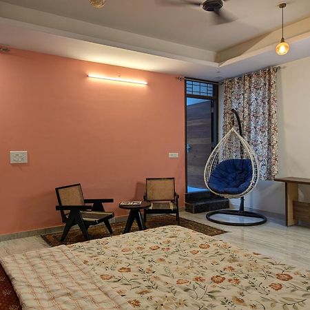 Jaisal Castle Homestay Джапур Экстерьер фото