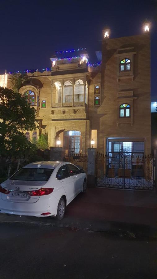 Jaisal Castle Homestay Джапур Экстерьер фото