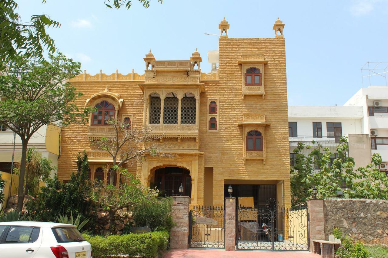 Jaisal Castle Homestay Джапур Экстерьер фото